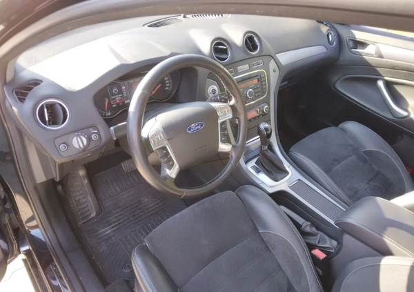 Ford Mondeo cena 15900 przebieg: 356000, rok produkcji 2011 z Dębno małe 326